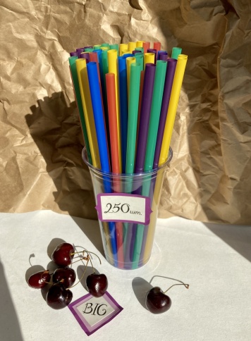 Трубочки прямые 8х240 цветные 250 шт/уп. фото 1